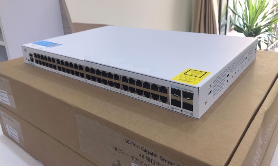 Cisco CBS250 Smart 48-port GE, 4x1G SFP - CBS250-48T-4G-EU mặt nghiêng