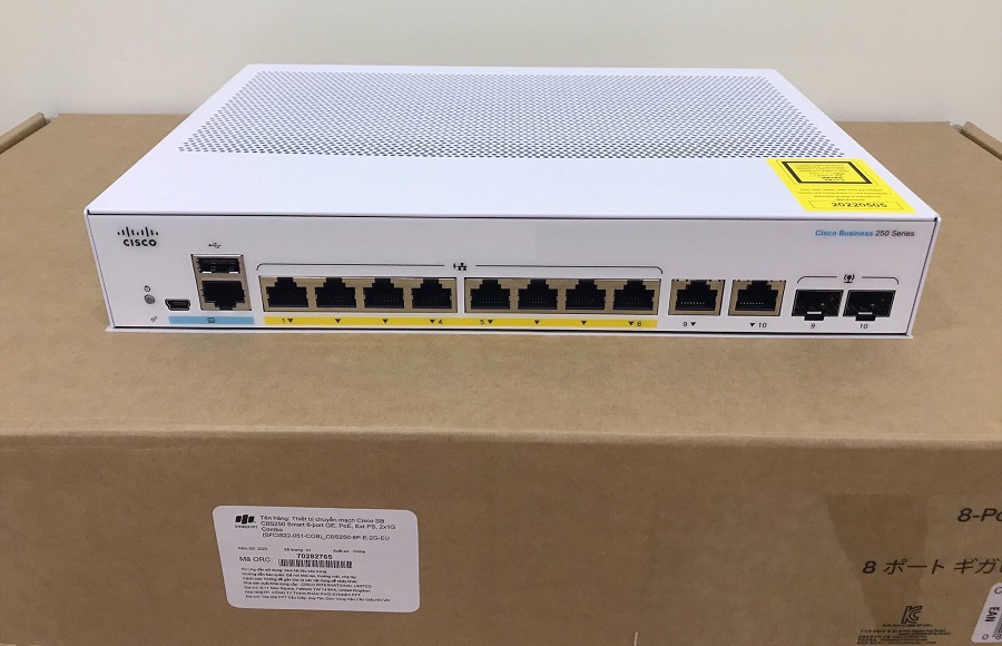 Mặt trước của thiết bị chuyển mạch Switch Cisco CBS250-8P-E-2G-EU