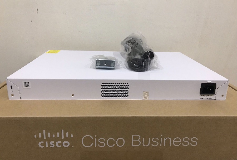 Thiết bị chuyển mạch Cisco CBS350 Managed 48-port GE, 4x1G SFP - CBS350-48T-4G-EU mặt sau