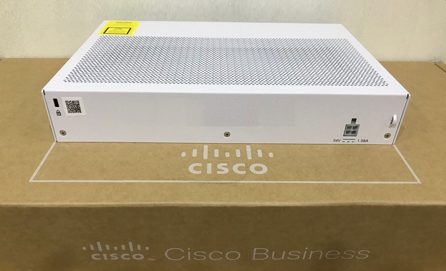 Cisco CBS350 Managed 8-port GE, Full PoE, Ext PS, 2x1G Combo - CBS350-8FP-E-2G-EU mặt dưới